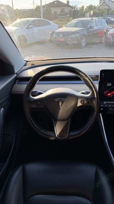 Tesla Тесла Model 3 Long Range 2018 р 75 кВт Запас ходу 400км.