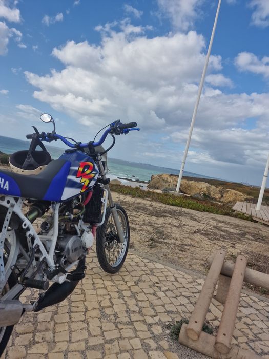 Troco DT LCD 50 por mota de cross/enduro  matriculada