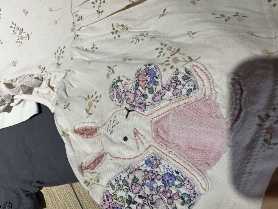 Футболки next для дівчинки 2-3 р