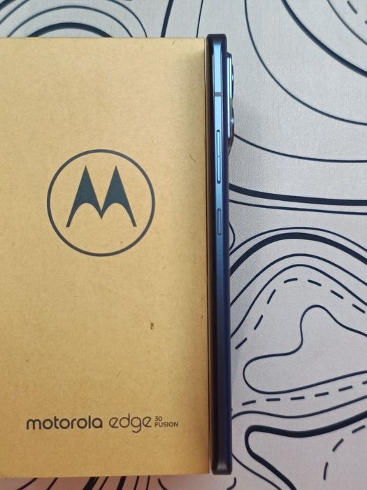 Moto edge 30 fusion