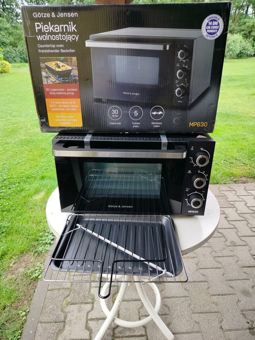 piekarnik GÖTZE & JENSEN MP630 wolnostojący czarny