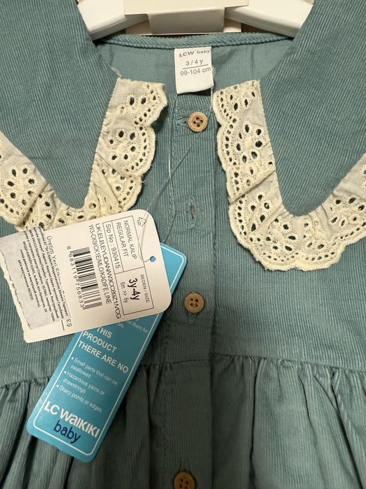 Нова сукня для дівчинки