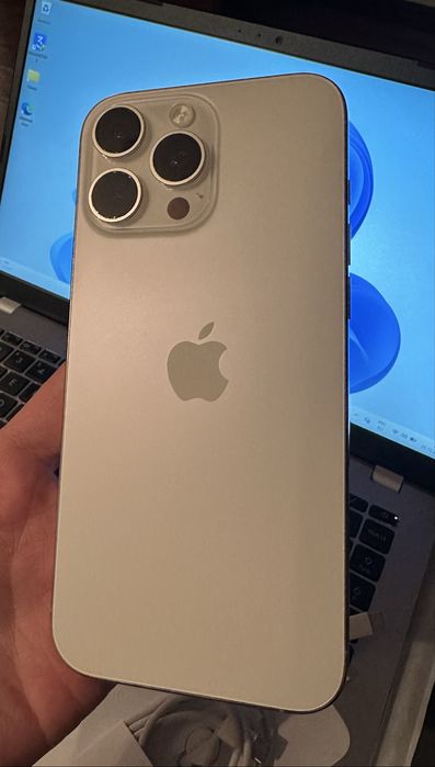 iPhone 16 Pro Max 256GB Neverlock