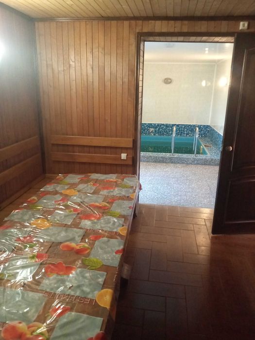 Продам в Люботине новострой в природном месте