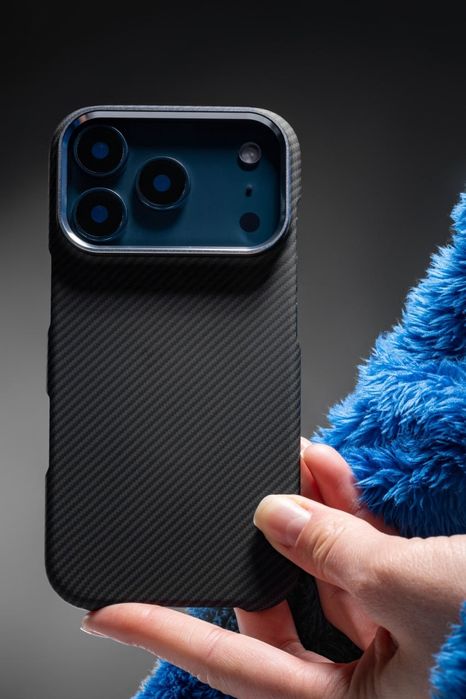 Карбоновий чохол iPhone 16 / 17 Pro Max чехол айфон про Макс карбон