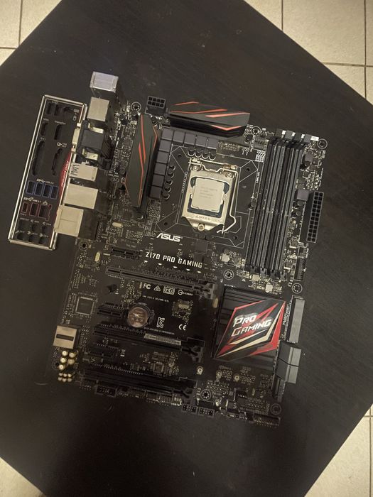 Kit Motherboard + Processador Intel i5 7600K (Gaming)