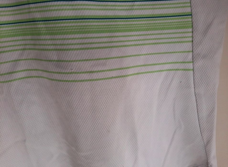 T-shirt de cavas para menino
