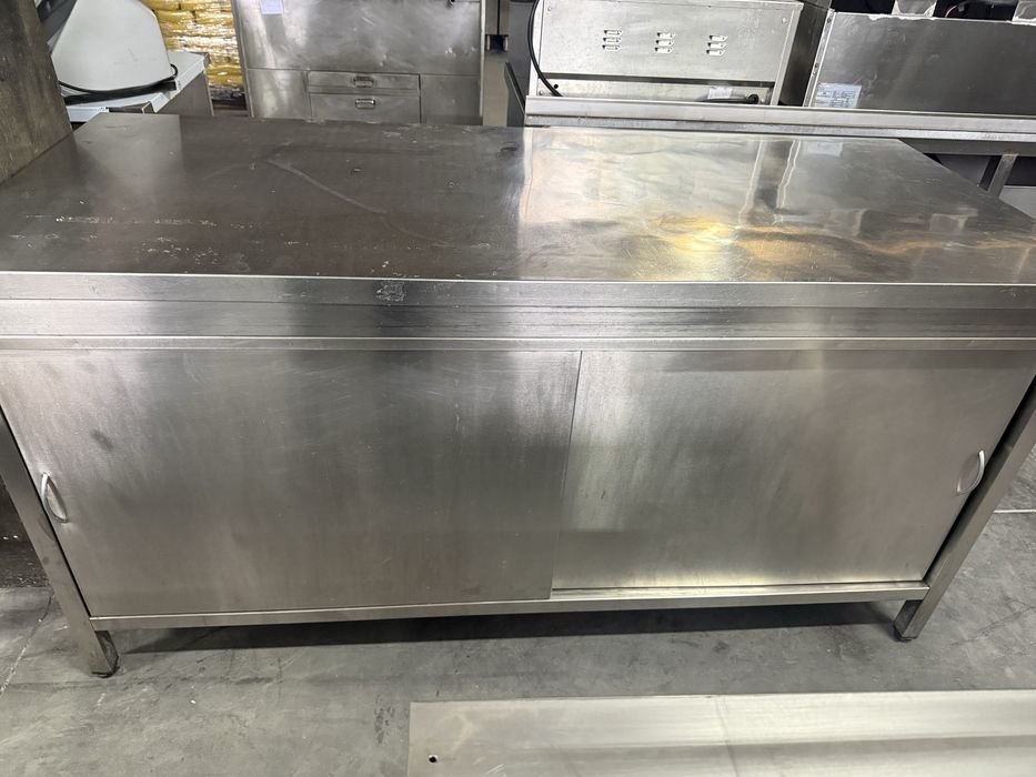 Armário em inox louceiro mesa de trabalho