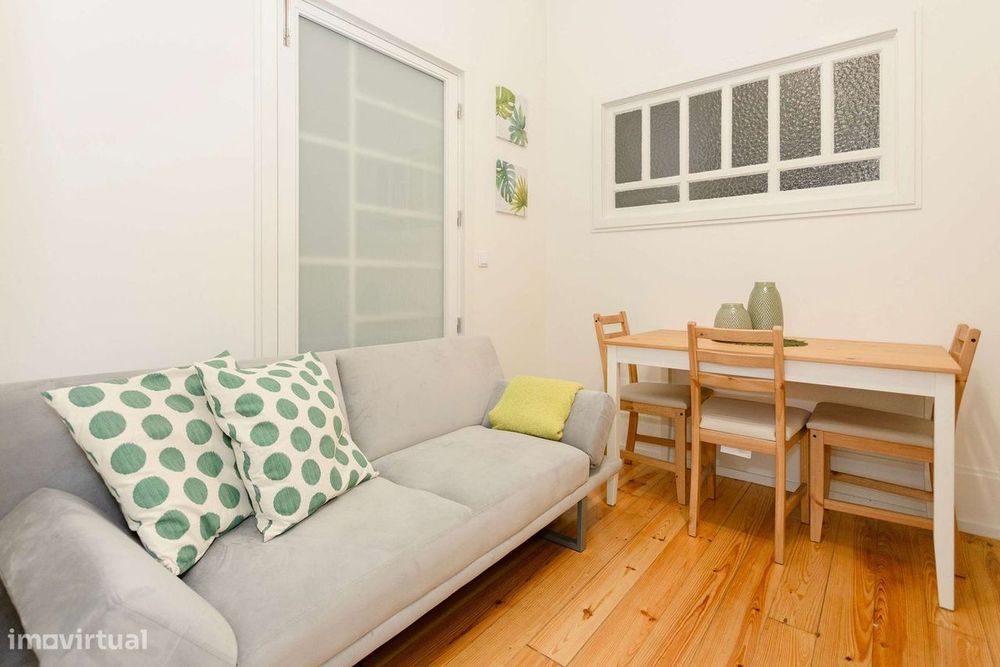 Apartamento Mobilado - União das freguesias de Cedofeita