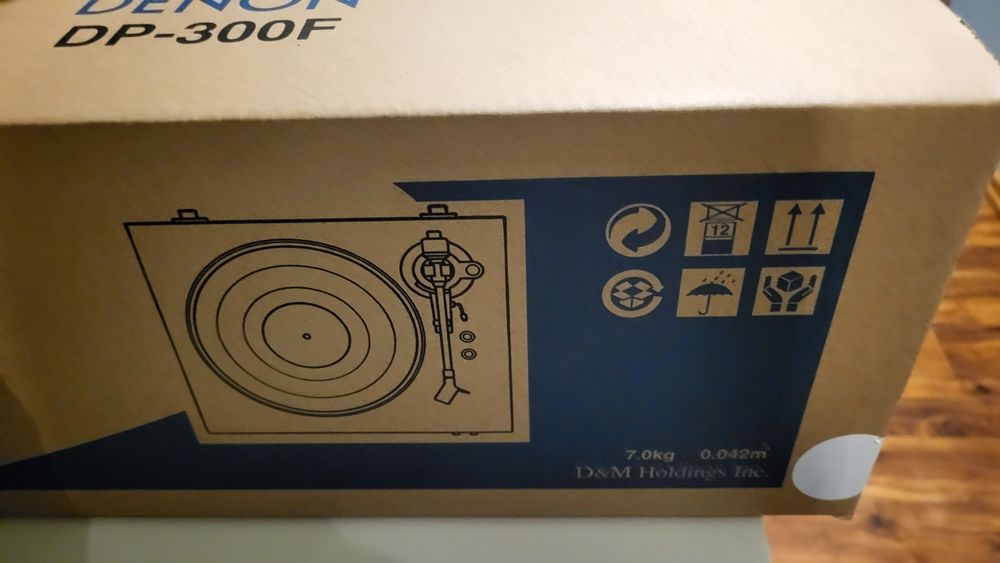 Denon DP300 F gramofon  srebny audiofilski
