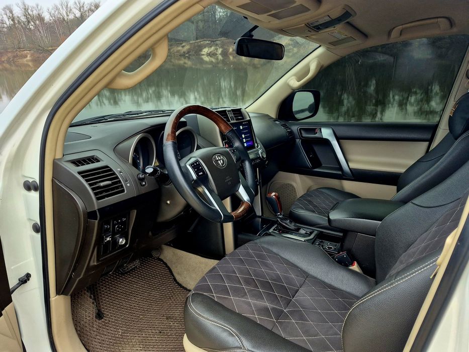 Toyota Land Cruiser Prado 150