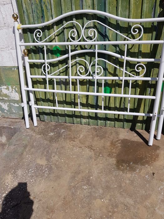 Cama de ferro lacada completa