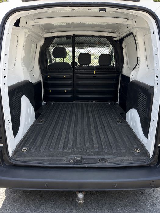 Citroën Berlingo 1.6 HDi – 2013 – 3 lugares