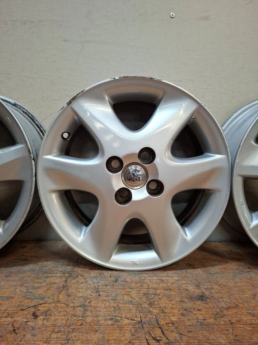 Conjunto de jantes TOYOTA Corolla Hatchback (_E12_)