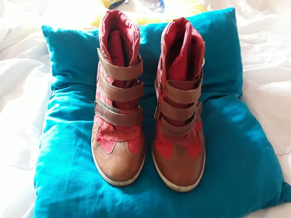 Sneakersy czerwone 39