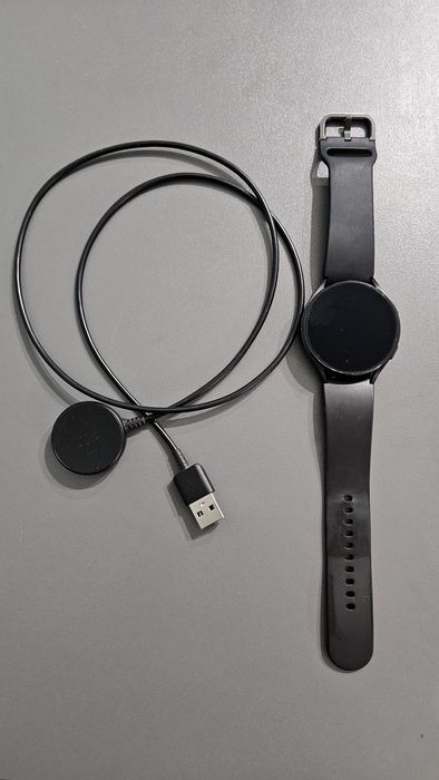 Samsung Galaxy Watch 4 44mm bluetooth