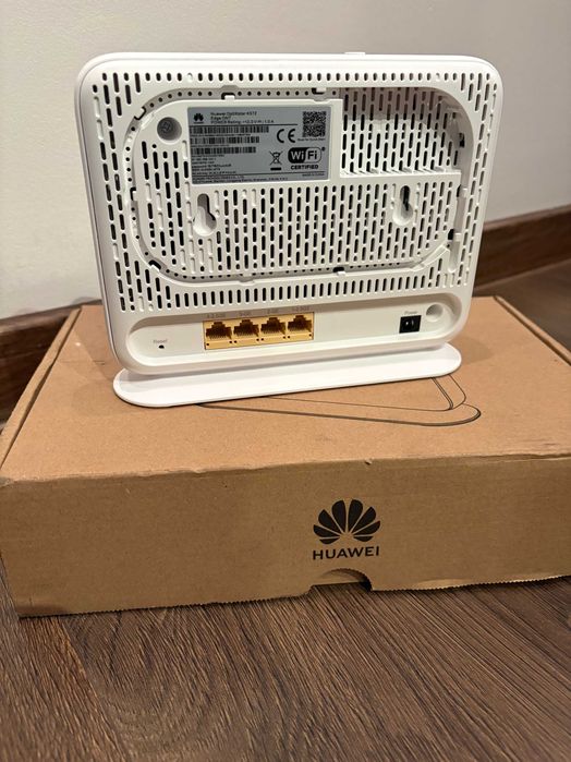 NOWY! Huawei OptiXstar K572 router Mesh Wi-Fi 7 BE3600, 2x 2.5GE, 2x GE