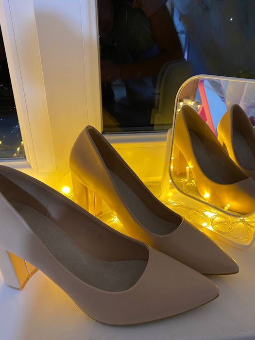 Продам туфлі в ідеальному стані