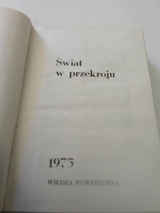 Świat w przekroju 1973. Praca zbiorowa