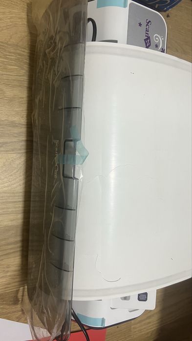 Продам ріжучий плотер Brother ScanNCut CM600