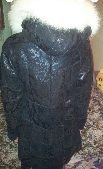 Дитяча натуральна дубльонка на дівчинку 5--10 років.