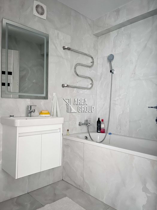 Здається 1-кімнатна квартира перше заселення з ремонтом оренда