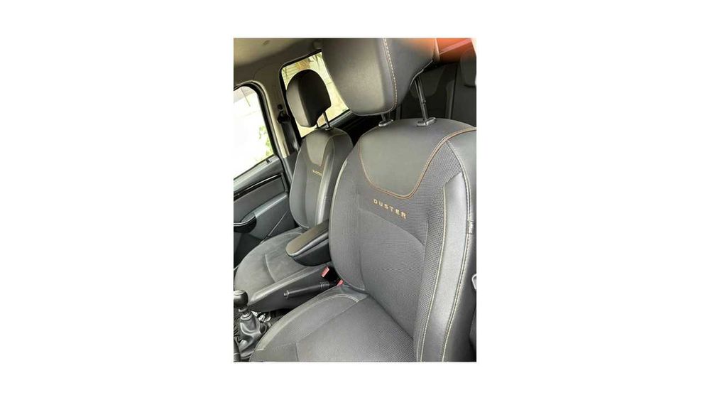 Dacia Duster 1.5dci versão 4*4 ( classe 1 )