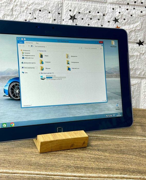 Планшет Samsung 64 ГБ Windos 11.6 дюймів