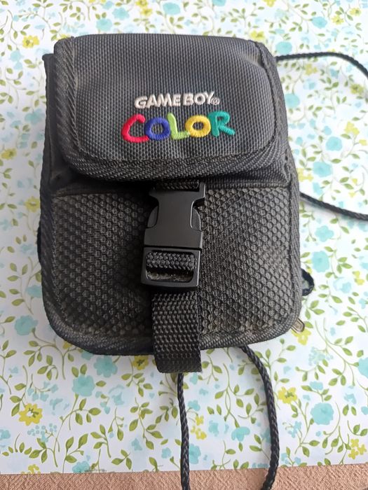 Gameboy color Pikachu edition