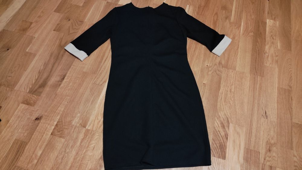 Jak nowa elegancka sukienka r. 36 Macadamia
