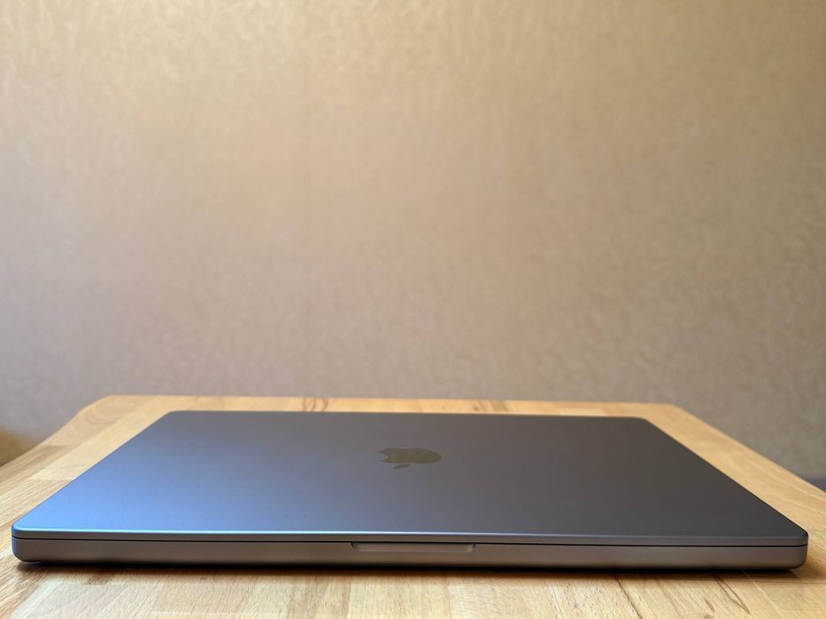 MacBook Pro 16 16 512GB M1 Pro