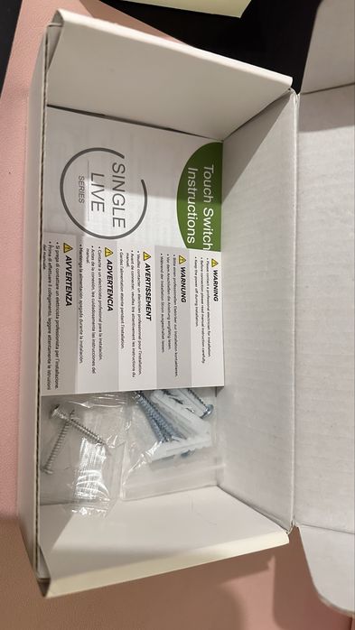 Interruptor de toque e tomada de parede Bseed