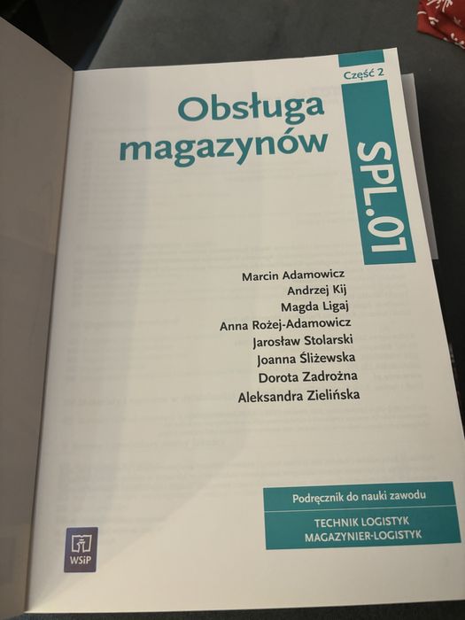 Obsluga magazynu-ksiazka do technikum