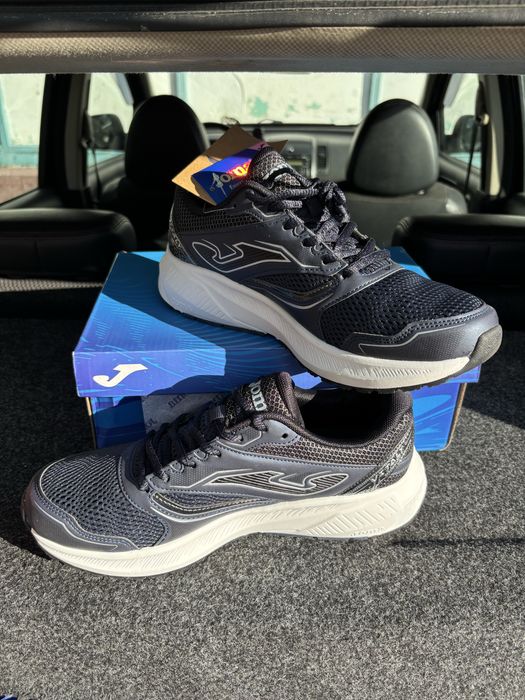 Кросівки Joma унісекс