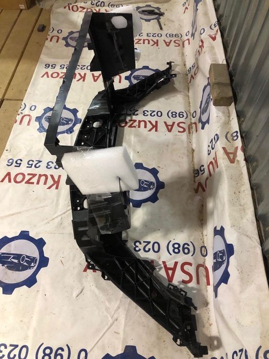 Панель радиаторов Mercedes GL / GLE / GLS W166  1666209300