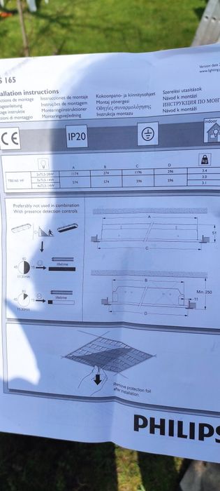 Lampa rastrowa Philips tbs165
