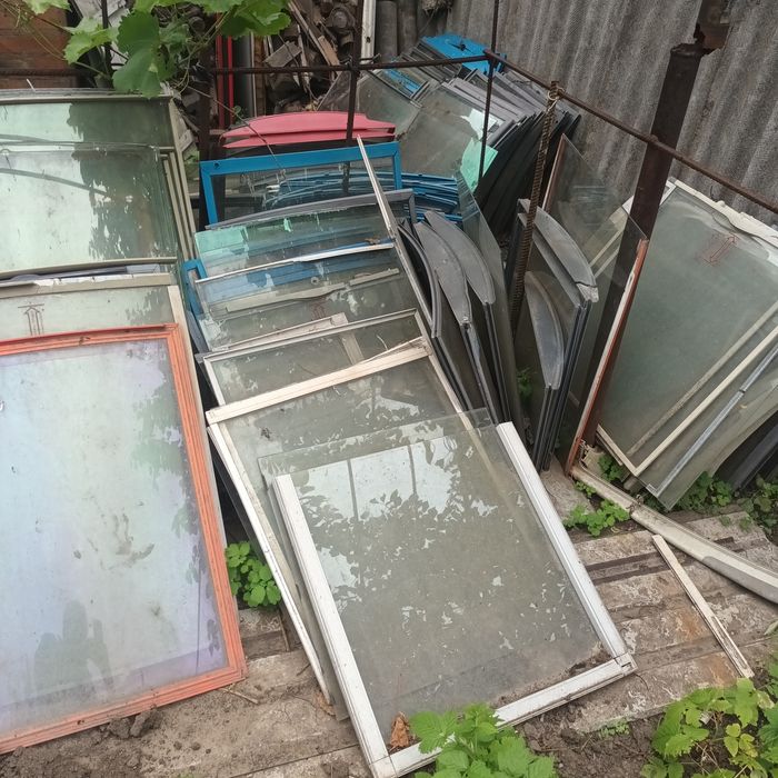 Стекла на морозильные лари,Дерби,Угур,Каравел,Ант.Юка.и.тд.