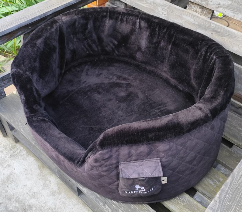 Duże legowisko dla psa KNUFFELWUFF 100x80 cm