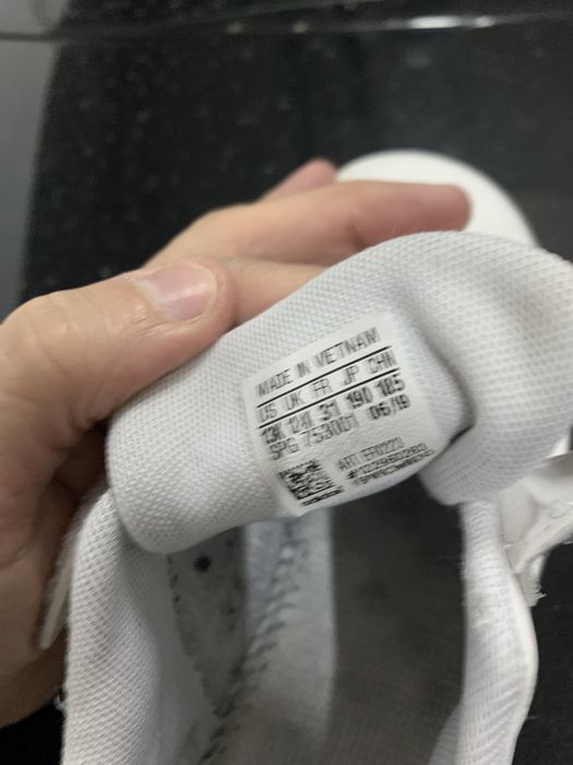 Sapatilhas adidas tamanho 30