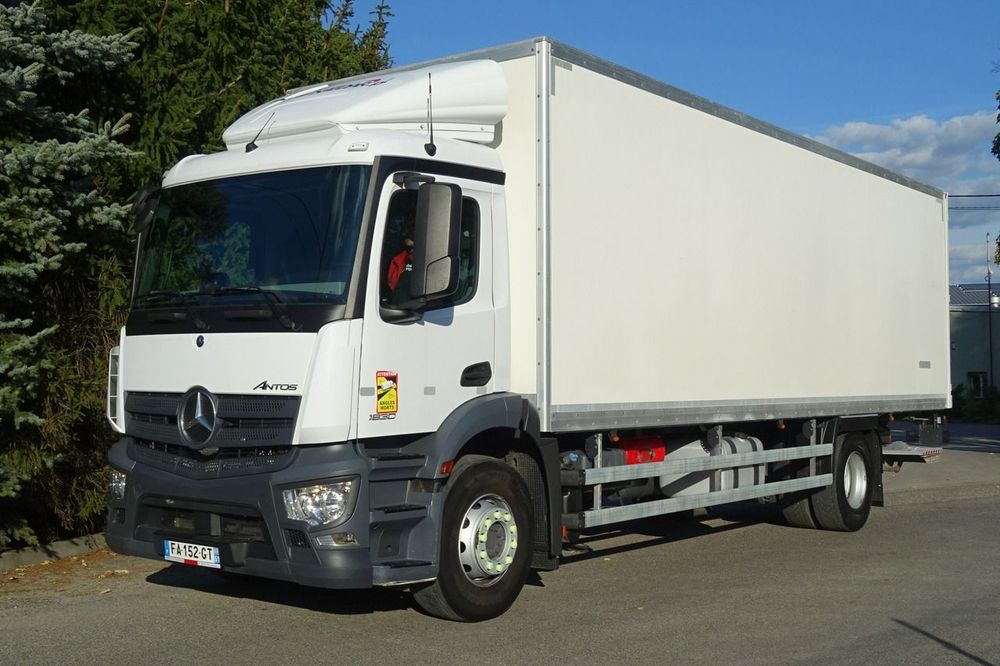 Mercedes-Benz
