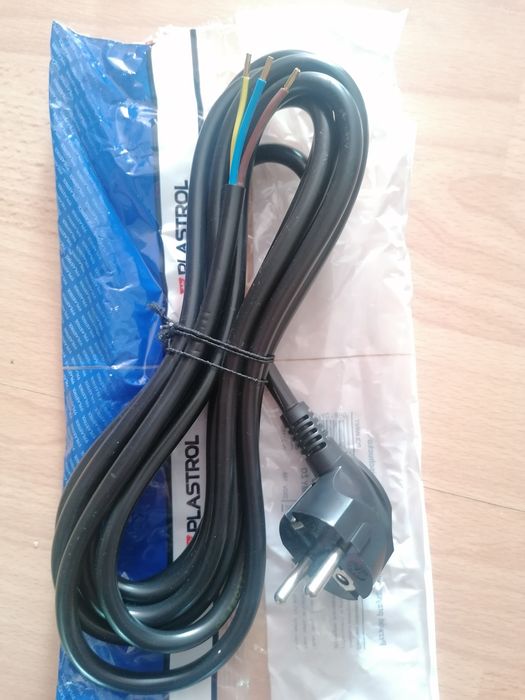 Przewód z wtyczką kątową 3m  3x1,5 OMY ŻO