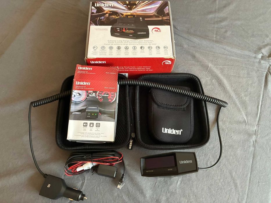 Antyradar Uniden R8 dodatkowo hardware kit