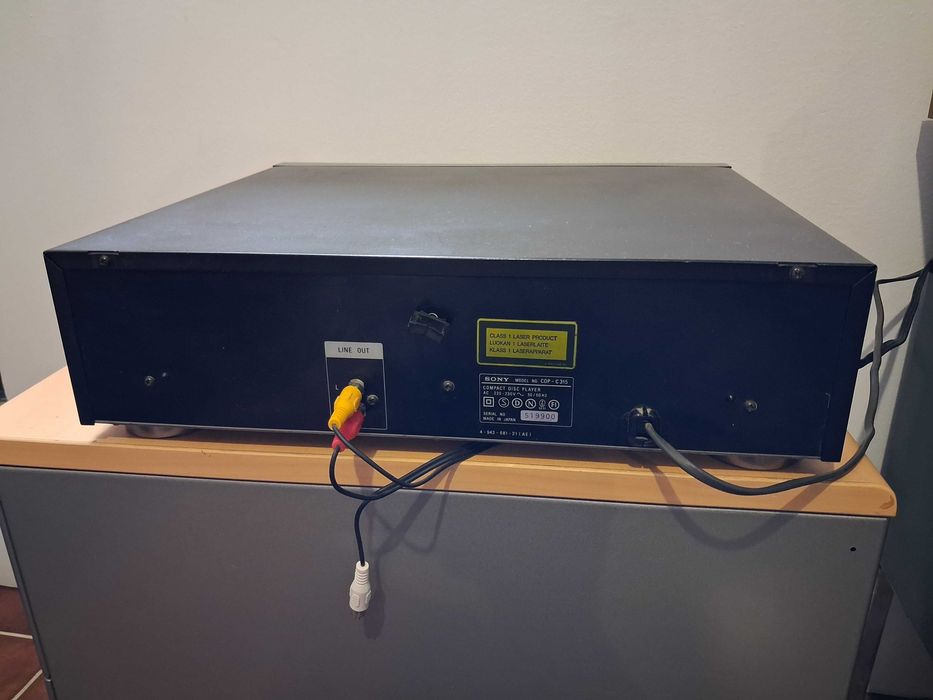 Compact Disc SONY  5 discos C/ Comando