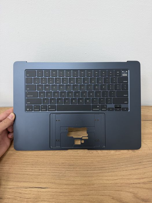 MacBook Air 15” A3241 M4 (2025) Топ Кейс / Top Case Midnight
