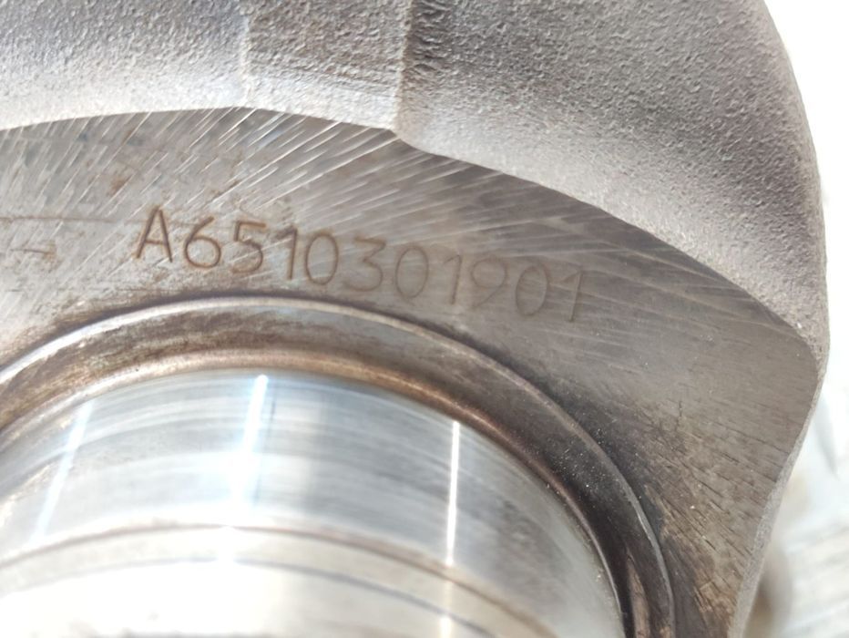 Cambota Para Motor Mercedes Benz OM651 A6510301901