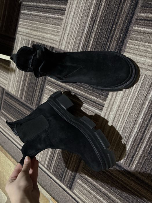 Ботинки  челсі осінь весна демі 39 розмір 25,5 см