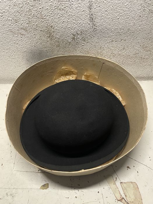 Chapeu de côco com caixa