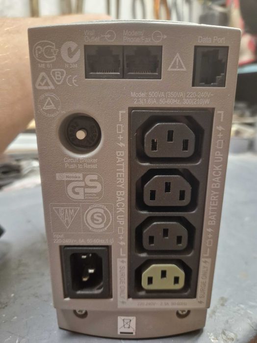 APC Back UPS 500 BK500EI