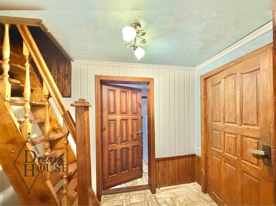 Продаж будинку у с.Верхнів