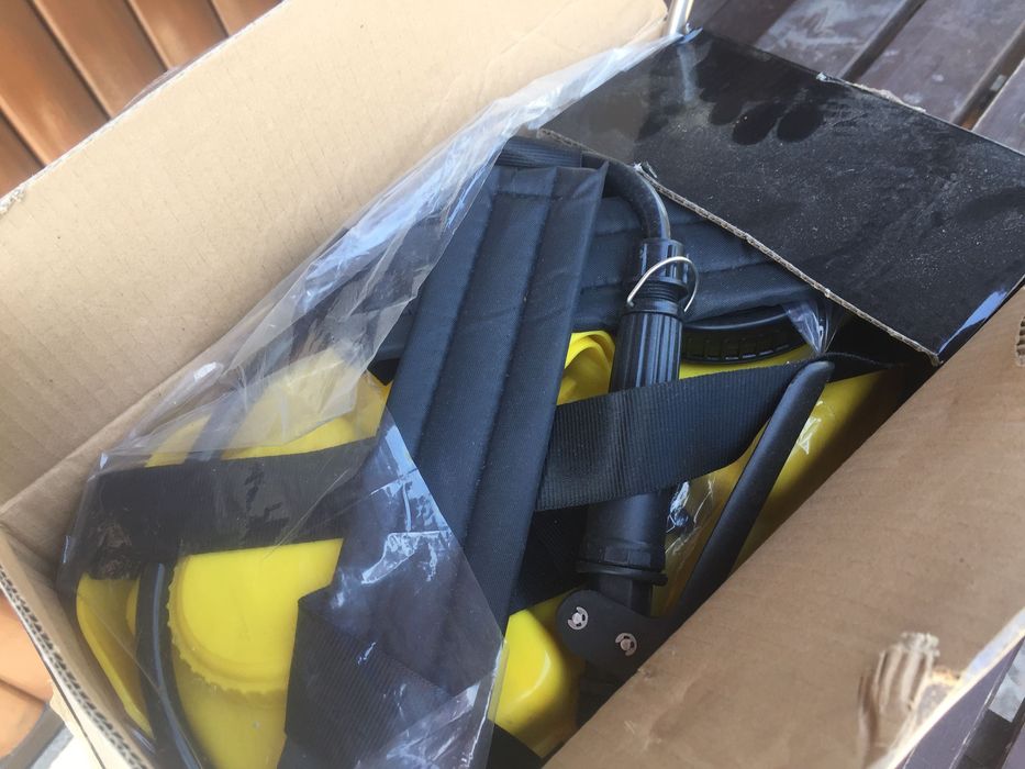 NOVO NUNCA USADO Pulverizador bateria 16 litros Garland FUM 316 MW